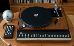 The Accutrac 4000 track selecting record player by Pico Electronics back early 70's.